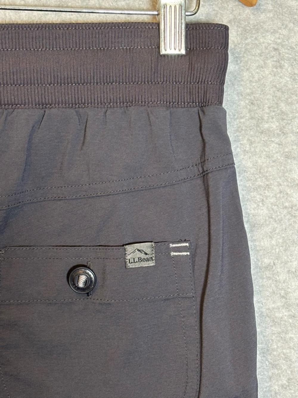 L.L. Bean Women's Vista Camp Straight-Leg Cargo Pants-Granite Gray-Women Small - Picture 7 of 8